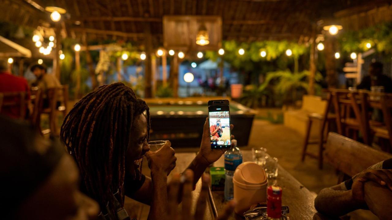 Tulia House Backpackers Vandrehjem Mombasa Eksteriør billede