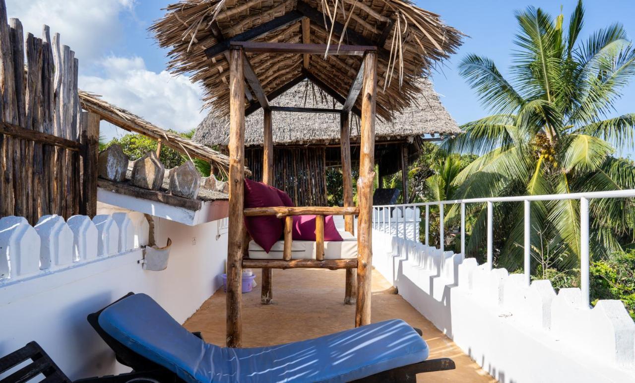 Tulia House Backpackers Vandrehjem Mombasa Eksteriør billede
