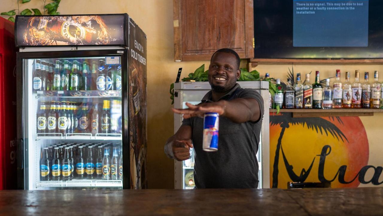 Tulia House Backpackers Vandrehjem Mombasa Eksteriør billede