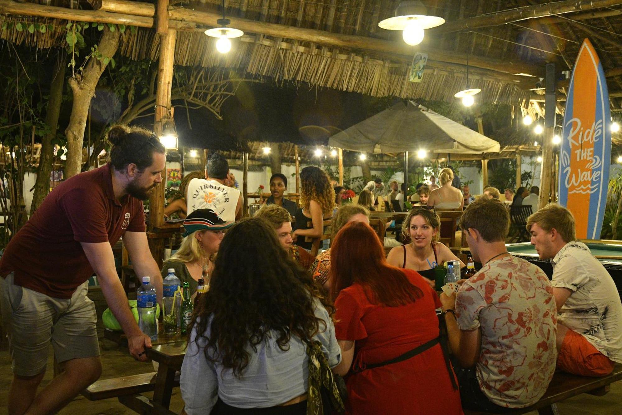 Tulia House Backpackers Vandrehjem Mombasa Eksteriør billede