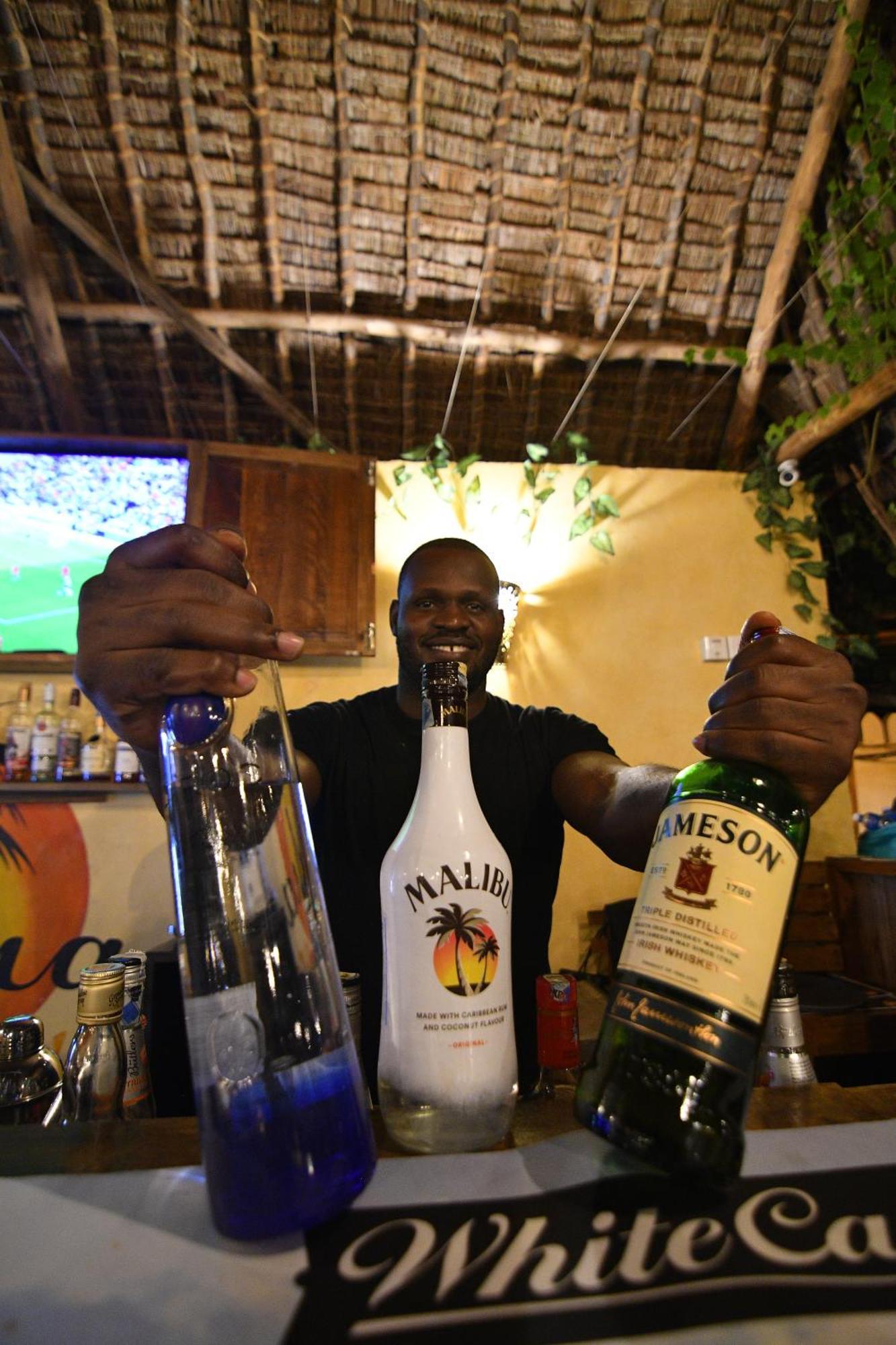Tulia House Backpackers Vandrehjem Mombasa Eksteriør billede