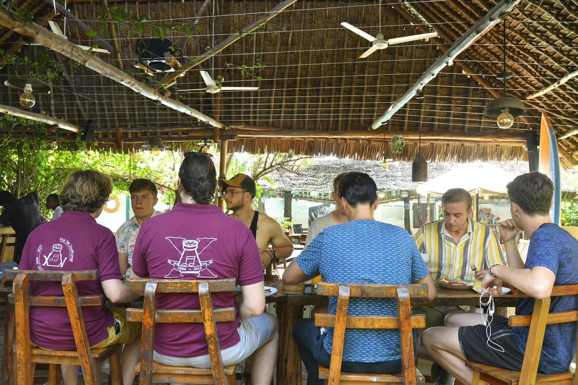 Tulia House Backpackers Vandrehjem Mombasa Eksteriør billede
