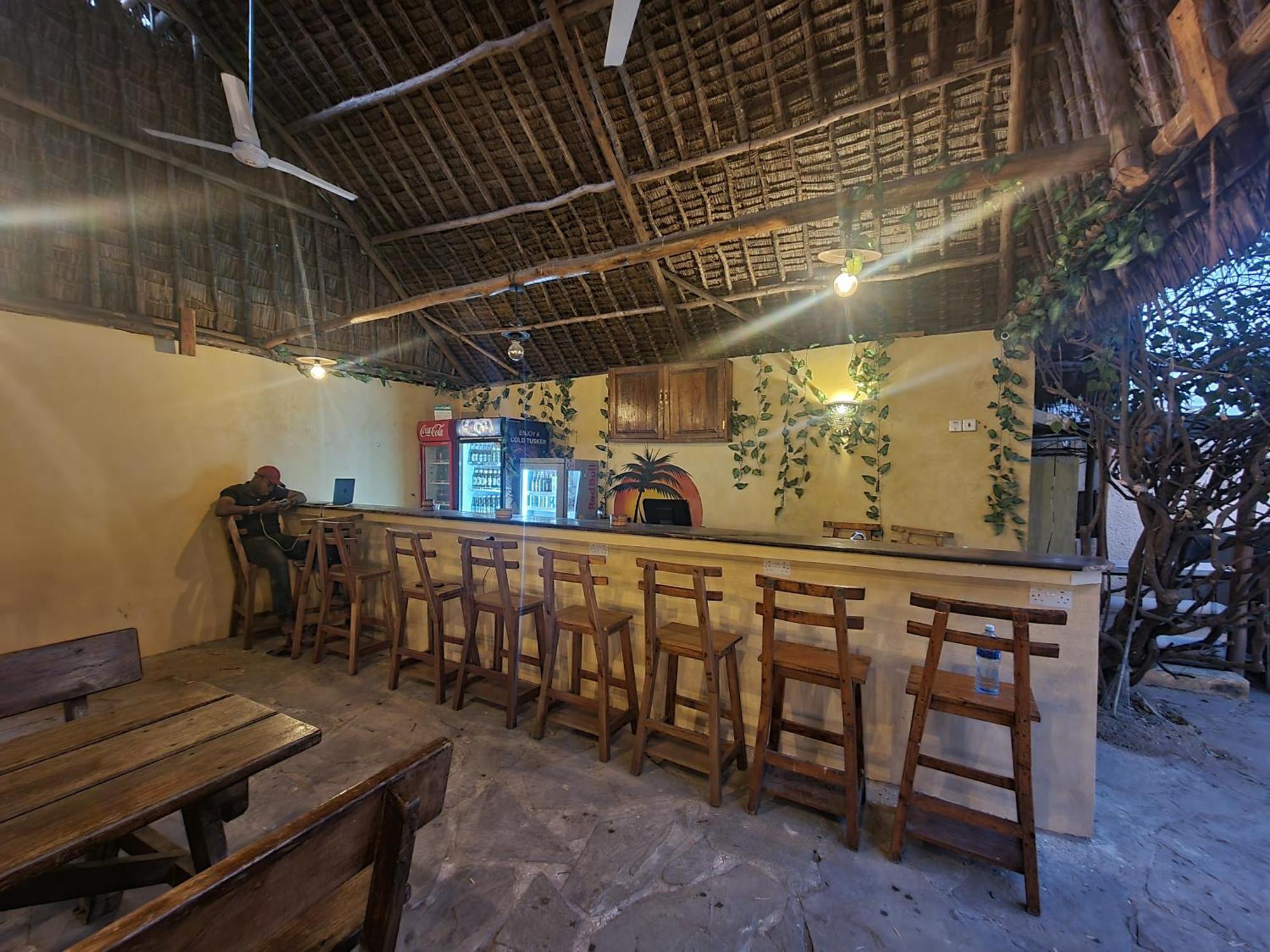 Tulia House Backpackers Vandrehjem Mombasa Eksteriør billede