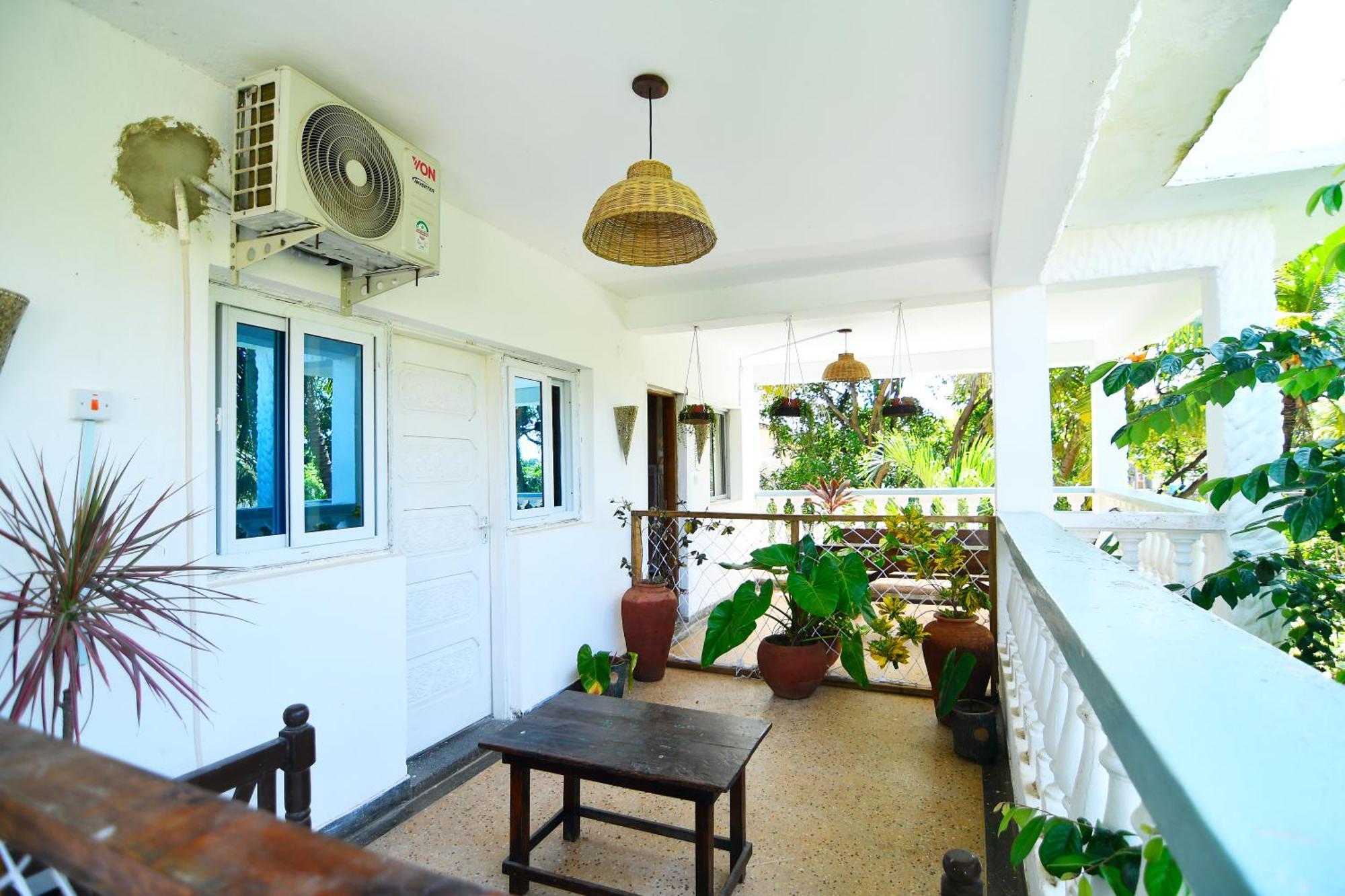 Tulia House Backpackers Vandrehjem Mombasa Eksteriør billede